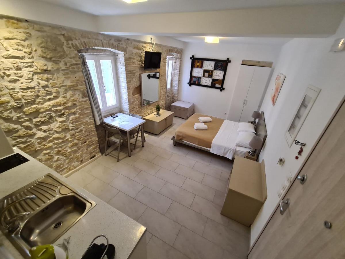 Nj Corfu Boutique Apartments Eksteriør bilde